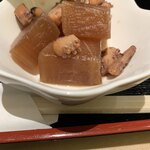 菊川魚河岸 一 - 小鉢の大根は旨し！