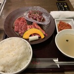 焼肉トラジ - 