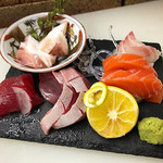 recommendation! Today's sashimi platter
