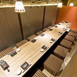 A nice private room with a sunken kotatsu where you can stretch your legs/up to 14 people♪