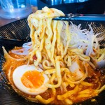 大塚屋 - ドロッとスープから麺リフト！