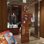 121124041 - 【入口】
                      テイクアウトのショコラも買ってみたいな。