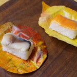 柿の葉おすし山の辺 - 紅葉柿の葉寿司