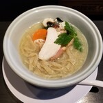 らーめん三極志 - 今週の限定麺 鱧の塩らーめん