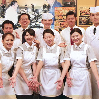 我們將以美味的壽司和最好的微笑和服務歡迎您的光臨！