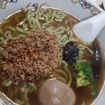 なにや - 少し辛い担々麺（温）温玉付き