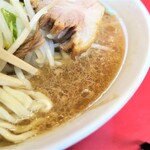 ラーメン二郎 - スープ