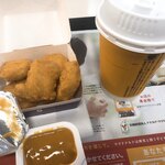 Makudonarudo - チキンマックナゲット、コーヒー