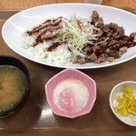 三木サービスエリア（上り線）スナックコーナー - チャーシュー丼