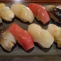 金寿司 - ほうぼう・ほっき・とろたく・ほたて・つぶ・さば。