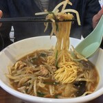 中華食堂 かどや - 麺リフト！
