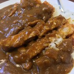 中華食堂 かどや - カツはこんな感じ