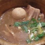 つけ麺 えん寺 吉祥寺総本店 - ベジポタ味玉・肉入りつけ麺のつけ汁アップ