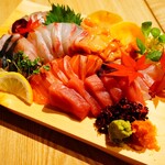 魚屋 十忠八九 - 季節の鮮魚造り７種 ”魚盛り”