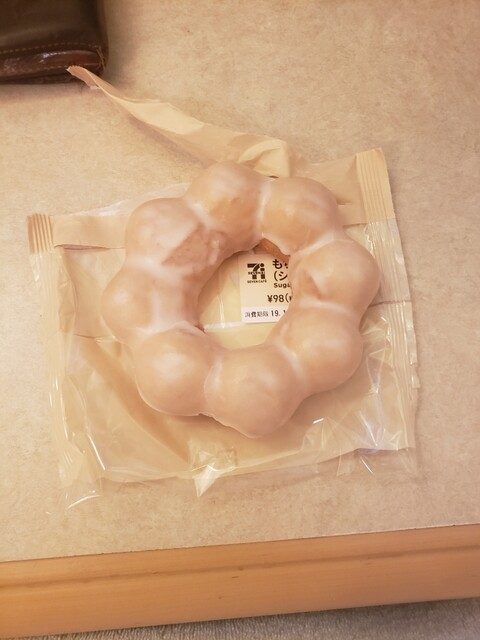 セブンイレブン 弘前ショッピングプラザシティ店 - 弘前（コンビニ・スーパー）の写真