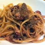 ラ･マンチーナ - 蛍烏賊と蕗の薹のパスタ