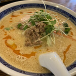 新京 - 坦々麺