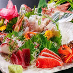 Five pieces of sashimi