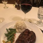 Hy's STEAKHOUSE - 