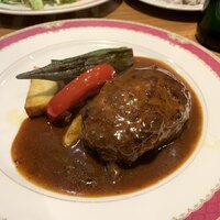 ドラード - 荒挽きハンバーグ　¥1000(税込)