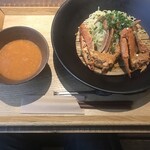 筥崎鳩太郎商店 - 渡り蟹のつけ麺1100円！