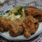 らーめん天上 - 唐揚げも美味しいのよ！