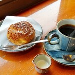 五十鈴川カフェ - コーヒー浅煎りにしたけど、味は深煎り？(^o^;)
