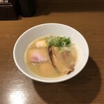 らあめん こそっと - 鶏白湯らあめん（醤油）750円