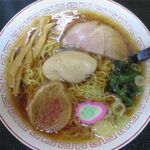 恵庭 おとん食堂 - 小鳩ラーメンのアップ