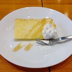 ハラペコカフェ - セットデザート。シフォンケーキ。