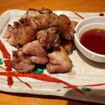 二◯加屋長介 - 