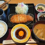 Katsu Hana - 柔らか熟成豚ロース定食￥1080+税