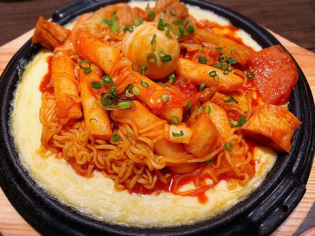 ASTRO Goobne굽네치킨ウヌ