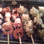 赤羽 トロ函 - ツボ串、タコ串