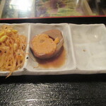 Kankoku Izakaya Ando Kankoku Ryouri Goga - おかず3品