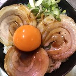 オロチョン ラーメン - ミニチャーシュー丼