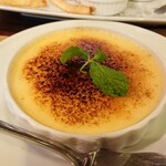 THE GRAFTON - 料理写真:クレーマカタラーナ 500円