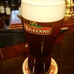 THE GRAFTON - ドリンク写真:キルケニー 950円