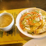 みすたーらいおん - スープとサラダ