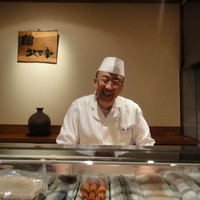 鮨 おさむ - 親父さんの笑顔が最高です
