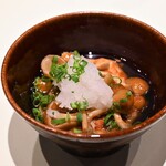 ゴマ豆腐となめこ