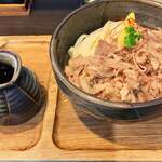 Teuchi udo mm arugame watanabe - 肉ぶっかけうどん　品があります