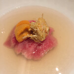 USHIMITSU - スープに揺蕩うイチボ。