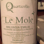 Abats. - 本日の2本目　エミリア・ロマーニャのマルヴァジアです　1本目と同じマルヴァジアなのに味わいがかなり違いますね　