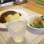 キックオフ - オムライス（７５０円）　サラダ付