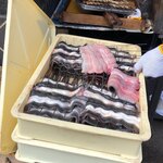 駿河屋 - 串打ちされたうなぎ