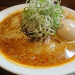 さんくるげ - 担々麺の概念が覆されます。