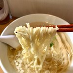 中華飯店 キンサン - 細麺