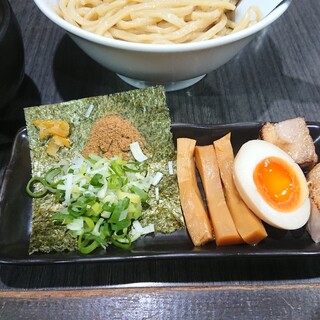 横浜家系らーめん 春樹_1