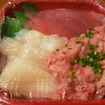 鯱 丼丸 鳴海駅前店